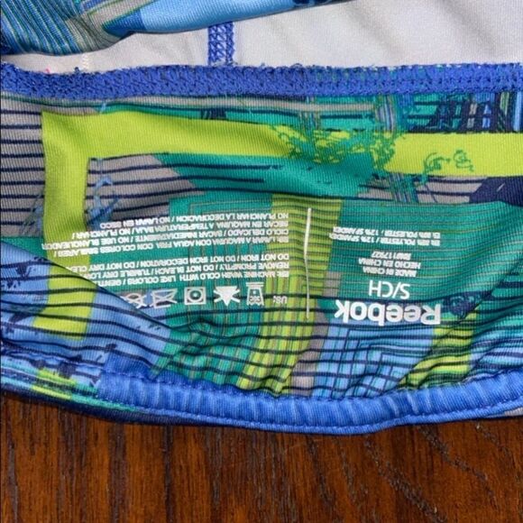 Reebok multicolored athletic capris  - Picture 2 of 3